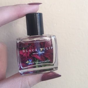 NEST Black Tulip $3 W PURCHASE!